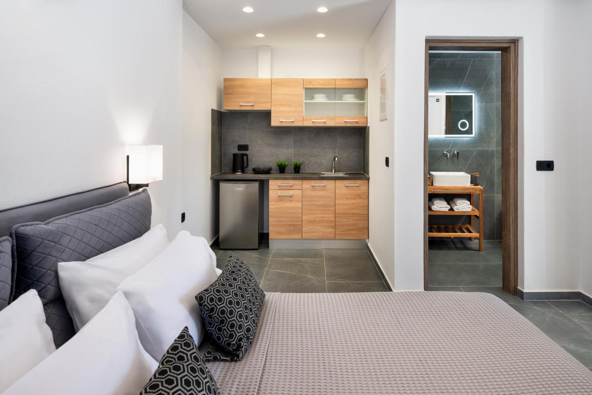 Potamida Suites Vóthon Eksteriør bilde